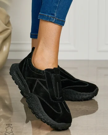 Pantofi CASUAL dama din piele naturala INTOARSA de tip Slip-on CRL1458 NEGRU SUEDE