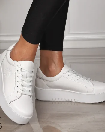 Pantofii casual piele naturala CU SIRET CRL1455 ALB