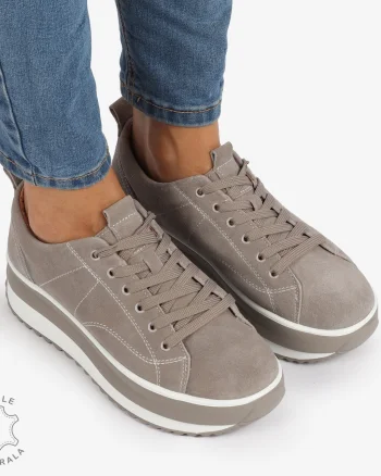 Pantofi Casual de dama din Piele Naturala INTOARSA CU CUSATURI DECORATIVE CRL1220 GRI