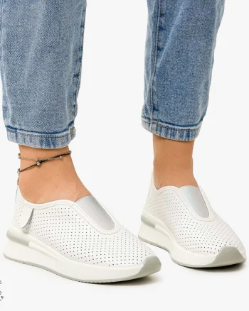 Pantofi Casual de dama din Piele Naturala PERFORATA CU ELASTIC CRL1200 ALB