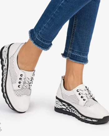 Pantofi Casual dama din Piele Naturala perforata talpa speciala cu model CRL1073 CULOARE: ALB
