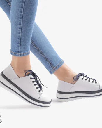 Pantofi casual piele naturala CRL877 Alb cu Bleumarin