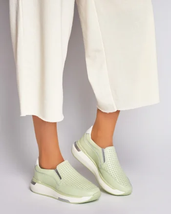 Pantofi casual de dama din piele naturala cu talpa platforma CRL0015 Verde
