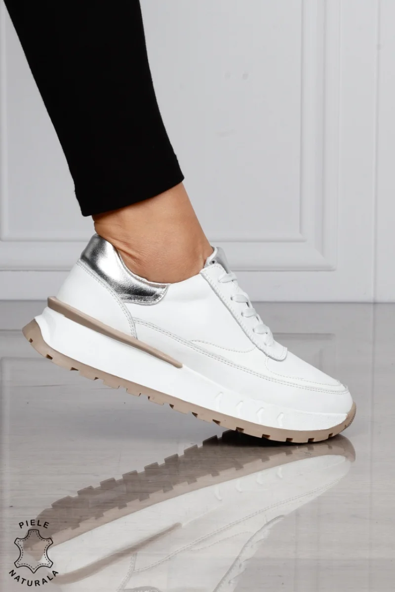 Pantofi Casual DAMA din PIELE Naturala cu model pe talpa CRL1524 ALB