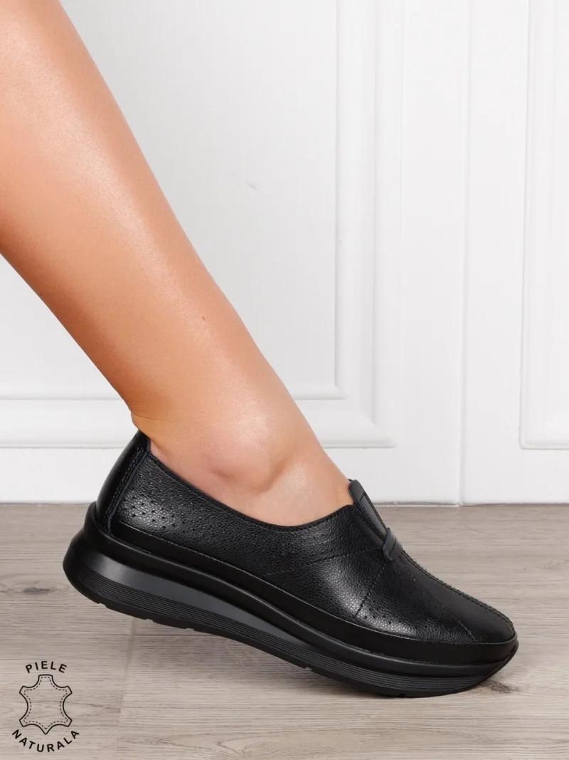 PANTOFI CASUAL Dama Piele Naturala USOR INALTA CRL1050 Culoare:NEGRU