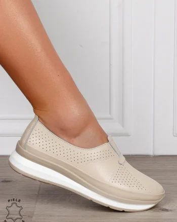 PANTOFI CASUAL Dama Piele Naturala USOR INALTA CRL1050 Culoare:BEJ