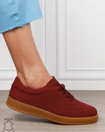 Pantofi casual din piele naturală întoarsă cu design clasic și talpă confortabilă CRL1808 BORDO