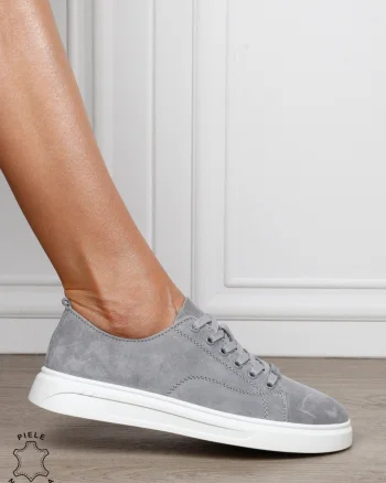 Pantofi casual damă din piele întoarsă naturală cu detaliu decorativ frontal CRL1821 GRI