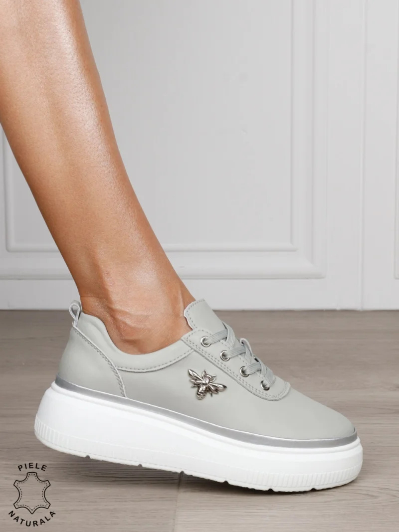 Pantofi DAMA CASUAL din piele naturală CU DETALIU FLUTURE CRL1376 BARILA