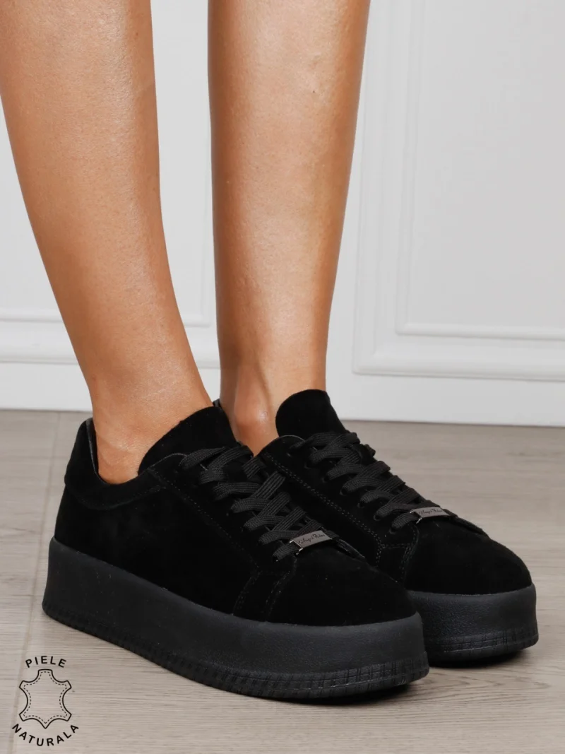 Pantofi casual damă din piele întoarsă naturală cu detaliu decorativ frontal CRL1820 NEGRU