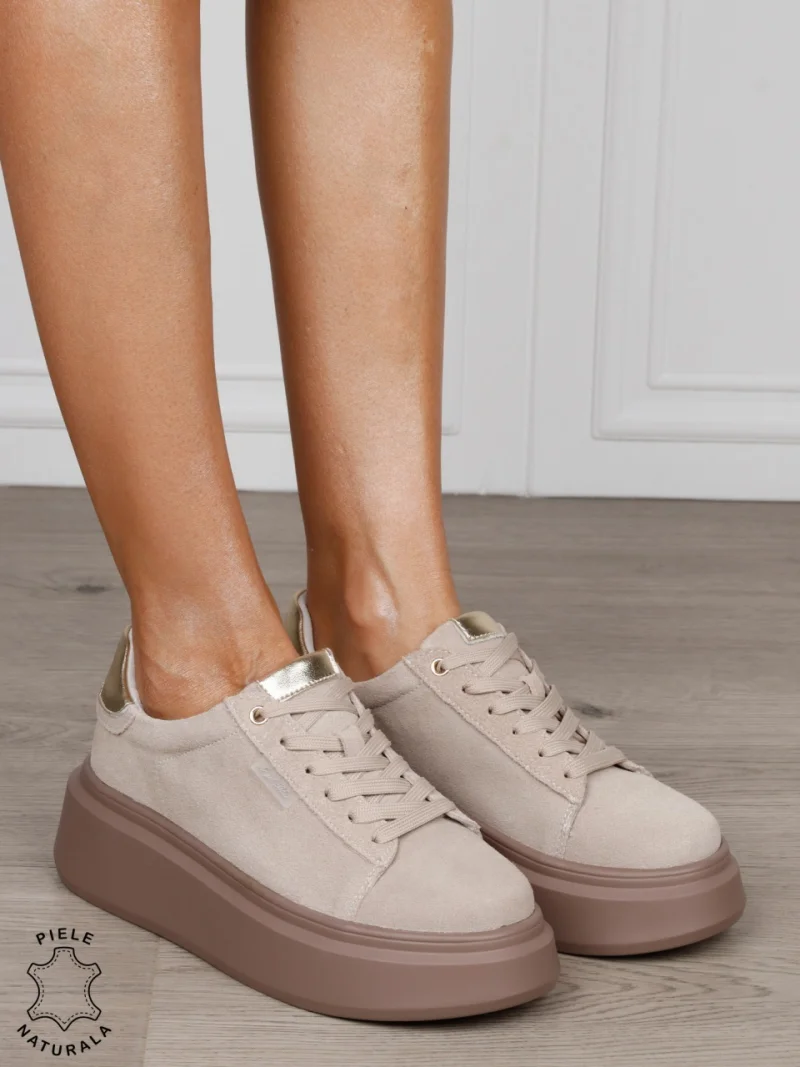 Pantofii casual din piele naturala robusti CRL1451 BEJ
