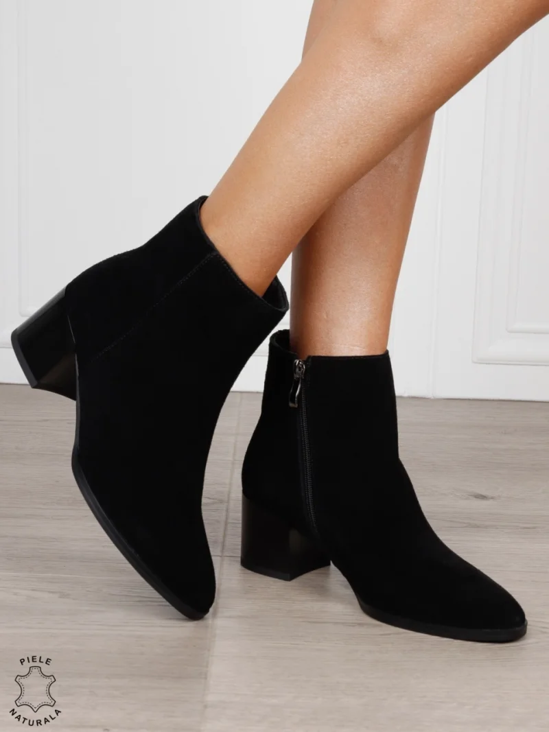 Botine damă din piele naturală întoarsă cu design clasic CRL1831 NEGRU