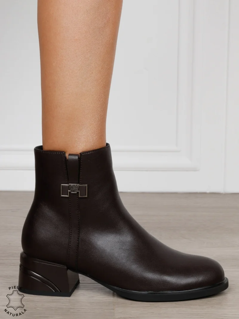 Botine damă din piele naturală cu ornament metalic CRL1837 CAFENIU