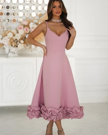 Rochie eleganta midi roz pudra cu volan tridimensional Jasmina