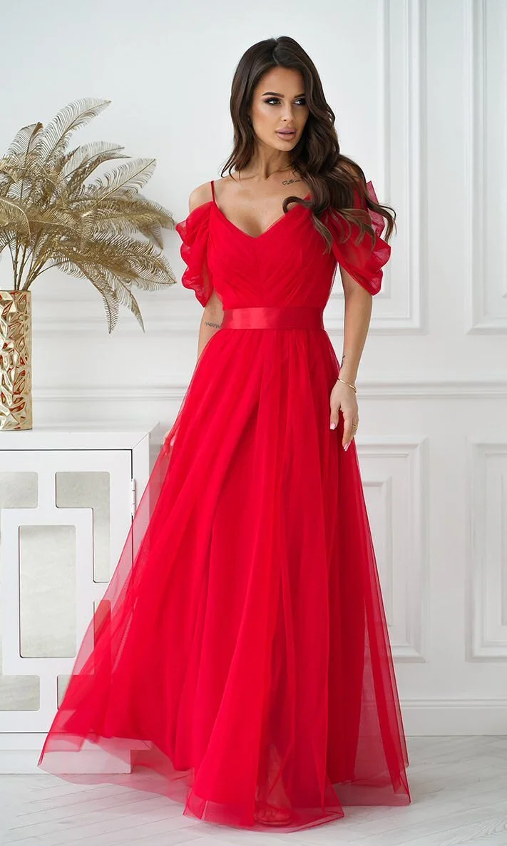 Rochie lunga eleganta rosie din tulle vaporoasa cu umerii goi FloraY