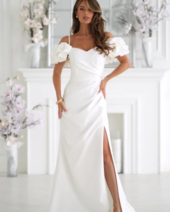 Rochie cununie civila alba lunga cu maneca 3D in stil spaniol Senorita
