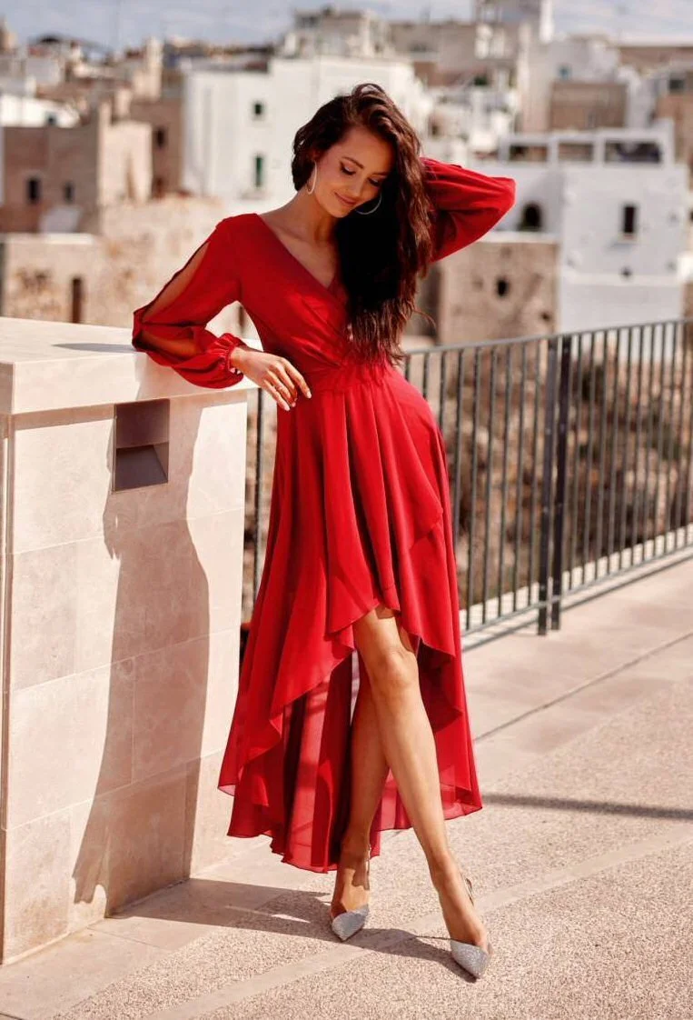 Rochie lunga rosie din voal vaporoasa cu maneca lunga Jessica
