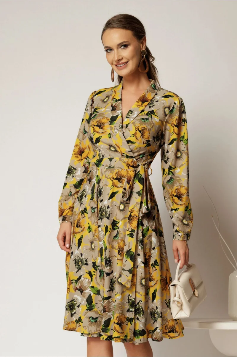 Rochie midi imprimeu floral galben cu aspect petrecut si cordon in talie