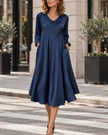 Rochie midi satinata din matase si vascoza cu croi fluid, bleumarin