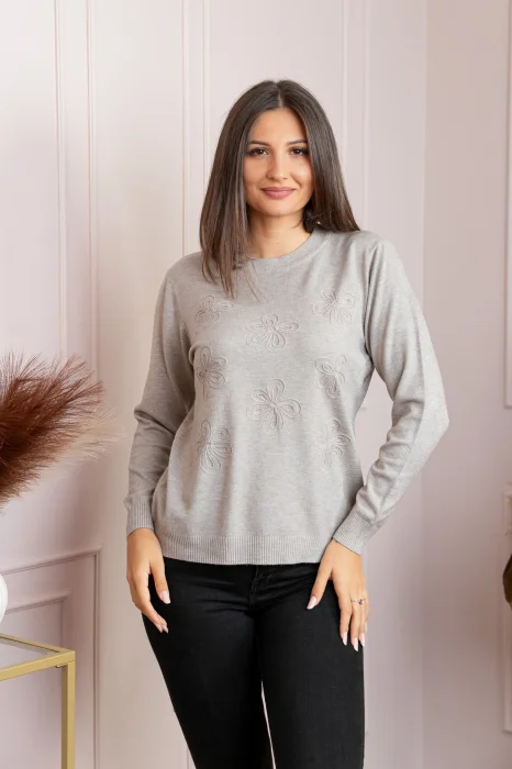 Pulover dama bej cu casmir si flori in relief Elia