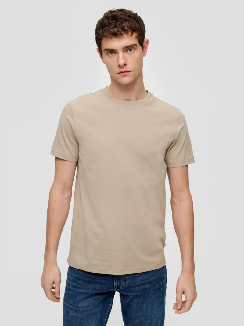 Tricou barbati cu decolteu la baza gatului si croiala Regular fit, Crem (SELECTATI MARIMEA: M)
