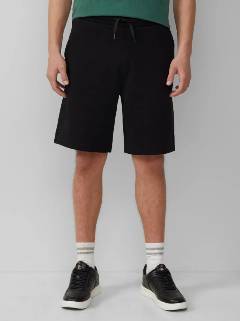 Q/S by s.Oliver Pantaloni scurti sport, barbati, cu talie medie si croiala Regular Fit, Negru (SELECTATI MARIMEA: 2XL)