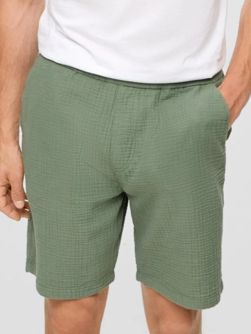 s.Oliver Pantaloni scurti barbati, din bumbac, Regular fit, Verde (SELECTATI MARIMEA: L)