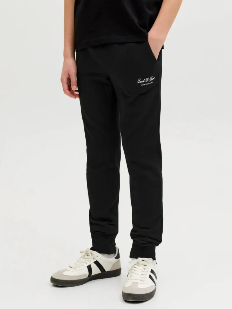 Jack & Jones Pantaloni lungi de trening baieti, cu talie joasa, Regular fit, Negru (SELECTATI MARIMEA: 128 cm)