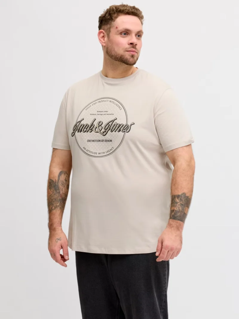 Jack & Jones Plus Tricou barbati big sizes, imprimeu text cu logo, Crem (SELECTATI MARIMEA: 3XL)
