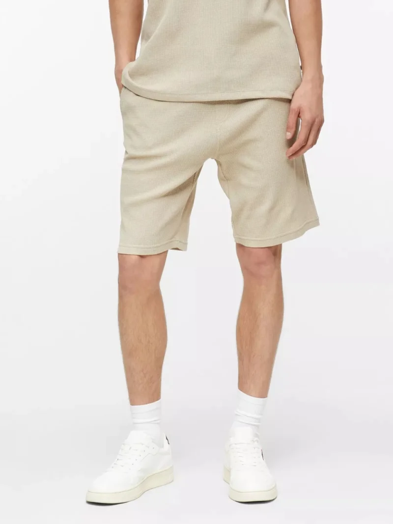 s.Oliver Pantaloni scurti barbati, din amestec de bumbac, cu talie medie, Relaxed fit, Detroit, Crem (SELECTATI MARIMEA: S)