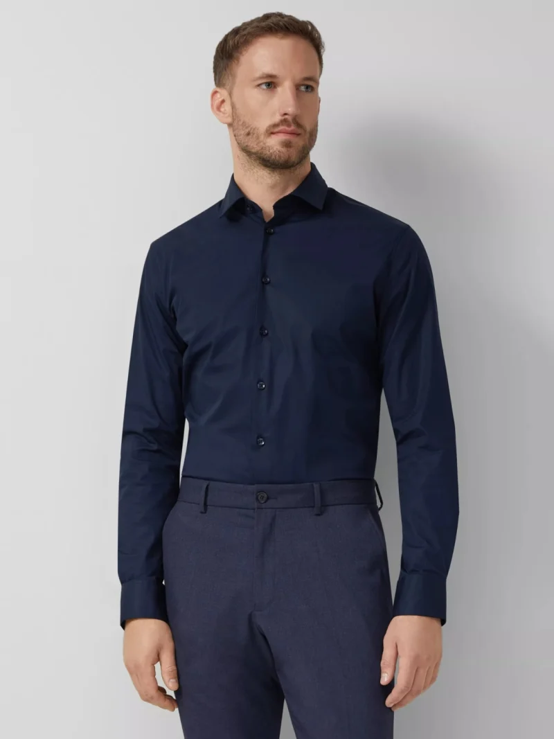 s.Oliver BLACK LABEL, Camasa barbati din amestec de bumbac, cu croiala Tailored fit, Bleumarin inchis (SELECTATI MARIMEA: 38)