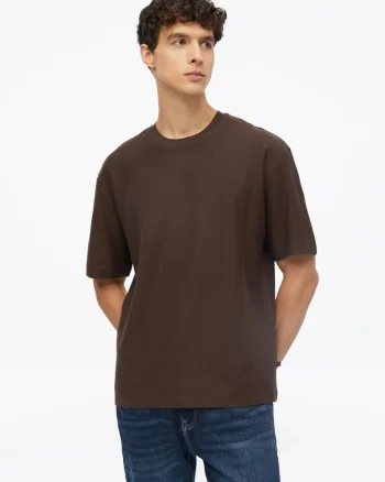 s.Oliver Tricou barbati, la baza gatului, din bumbac, Relaxed Fit, Maro inchis (SELECTATI MARIMEA: S)