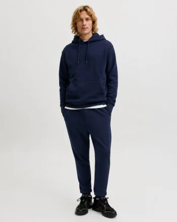 Jack & Jones Set trening barbati, format din hanorac cu gluga, fara fermoar si pantaloni lungi, Relaxed Fit, JJEBRADLEY, Bleumarin inchis (SELECTATI