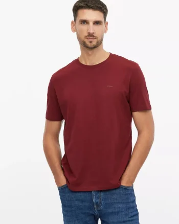 s.Oliver Tricou barbati din bumbac, cu decolteu la baza gatului, Regular fit, Bordeaux (SELECTATI MARIMEA: S)