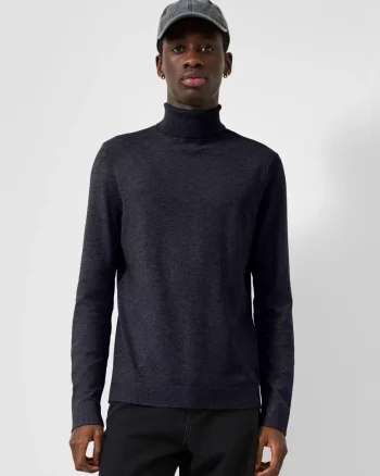 Q/S by s.Oliver Pulover barbati cu guler inalt, tricotat fin, Slim fit, Bleumarin inchis (SELECTATI MARIMEA: S)