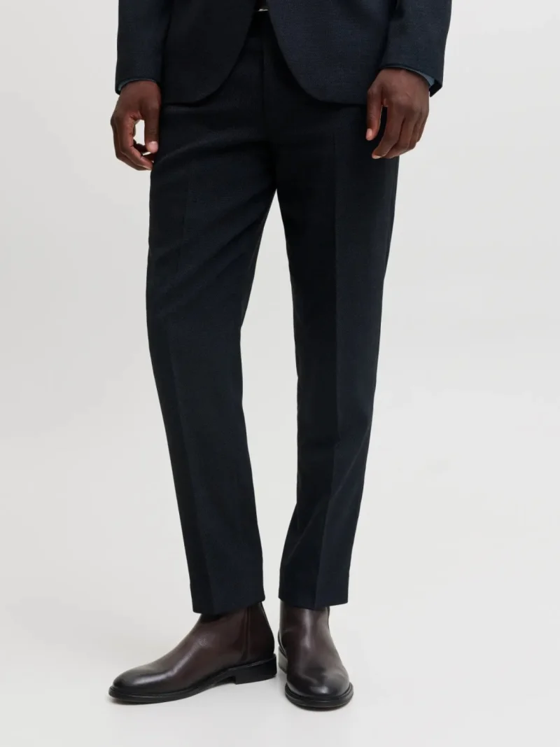 Jack & Jones Pantaloni costum barbati, din amestec de lana, cu talia medie, Slim fit, JPRSOLARIS, Bleumarin inchis (SELECTATI MARIMEA: 46)