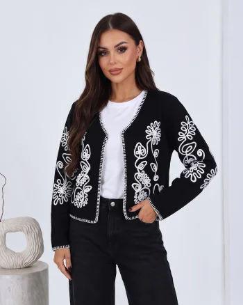 Cardigan scurt din tricot cu bro...
