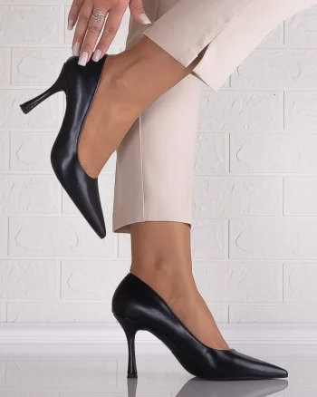 Pantofi dama Negri din Piele Ecologica Locana