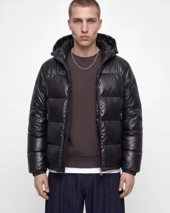 Jack & Jones Geaca barbati, PUFFER, cu gluga fixa reglabila cu snur, Regular fit, SHINY, Negru (SELECTATI MARIMEA: S)