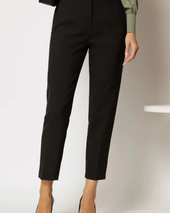 Pantaloni dama negri din stofa cu talie inalta si inchidere cu nasture