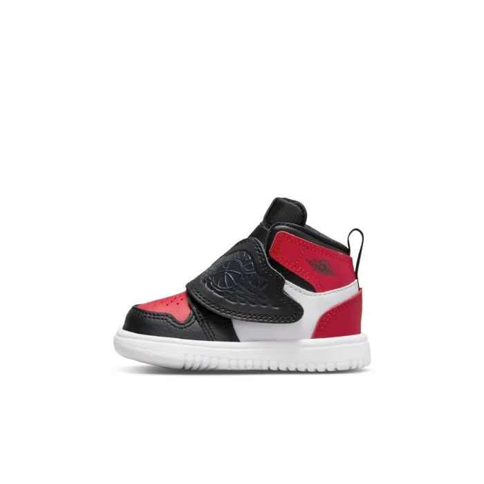 Pantofi sport copii Jordan Sky Jordan 1 BT