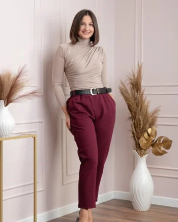 Pantaloni dama grena cu strasuri si curea Nadine