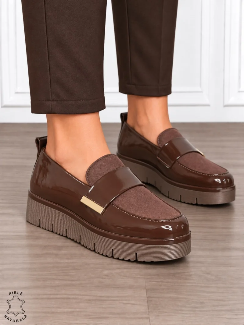Mocasini damă din piele naturală lăcuită cu stil clasic CRL1915 CAFENIU