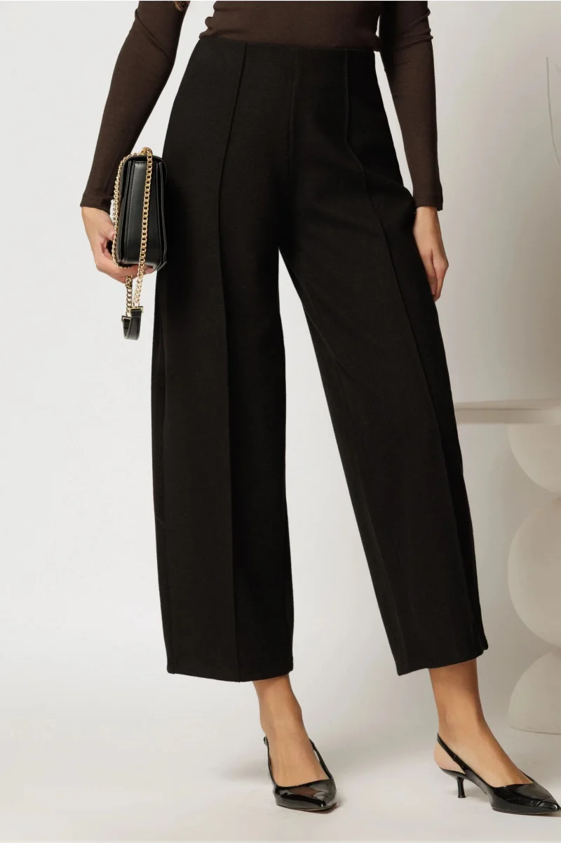 Pantaloni negri din tricot cu croi balloon si elastic in talie