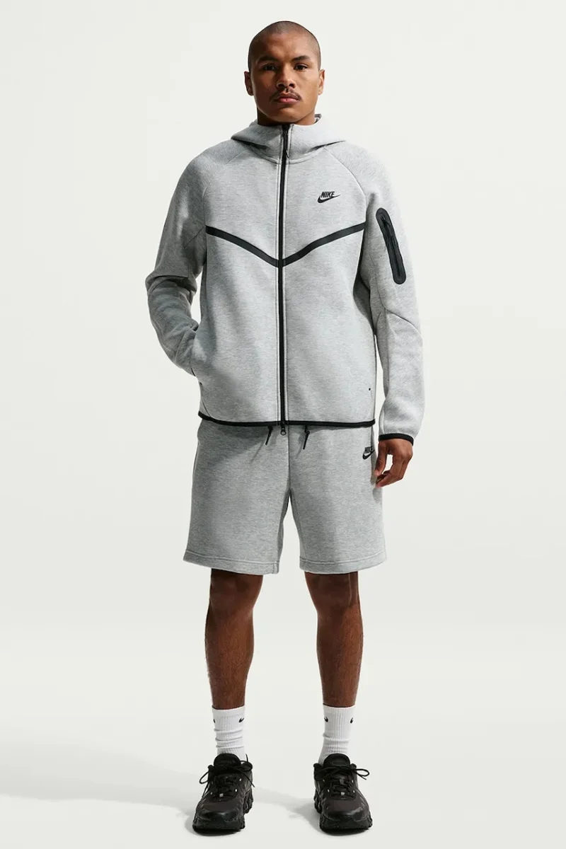 Nike Sportswear  hanorac cu fermoar și glugă pentru bărbați Tech Windrunner