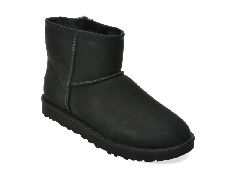 Ghete UGG negre, CLASSIC MINI II, din piele intoarsa